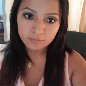 Meet your Posher, Yolanda